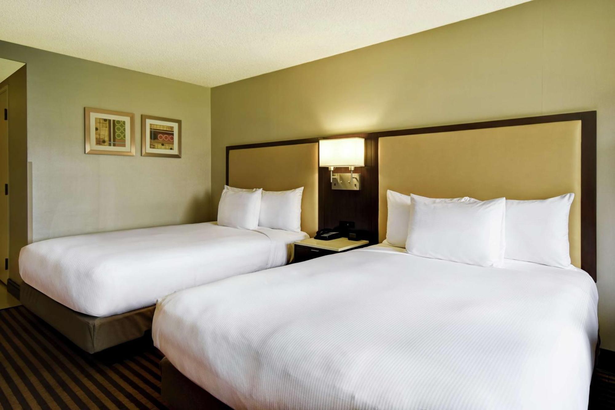Deluxe Double Room with Two Double Beds
